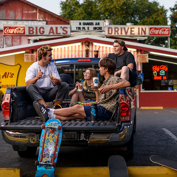 16oz-pint-cup-santa-cruz-c5 16oz_pints_santa_cruz_2_vacationdot_wavedot_skaters_truckbed_square.jpg
