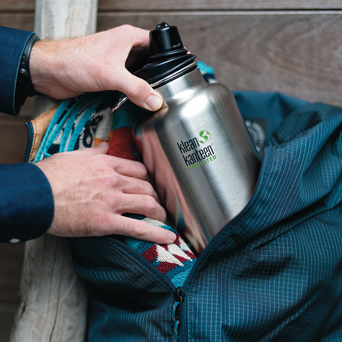 tkwide-chug-cap-a7 K64TKWSSL-BS-Chug-Cap-Out-of-Duffle_lifestyle.jpg