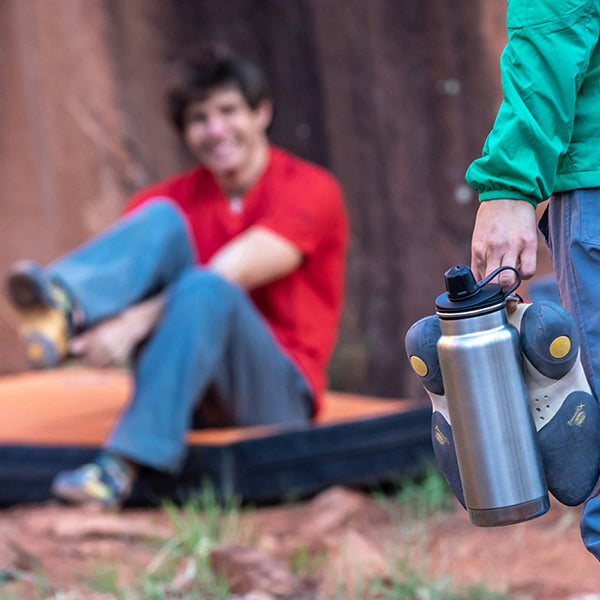 32oz-tkwide-with-chug-cap-r2 tkwide_32oz_chug_rockclimbers_square.jpg
